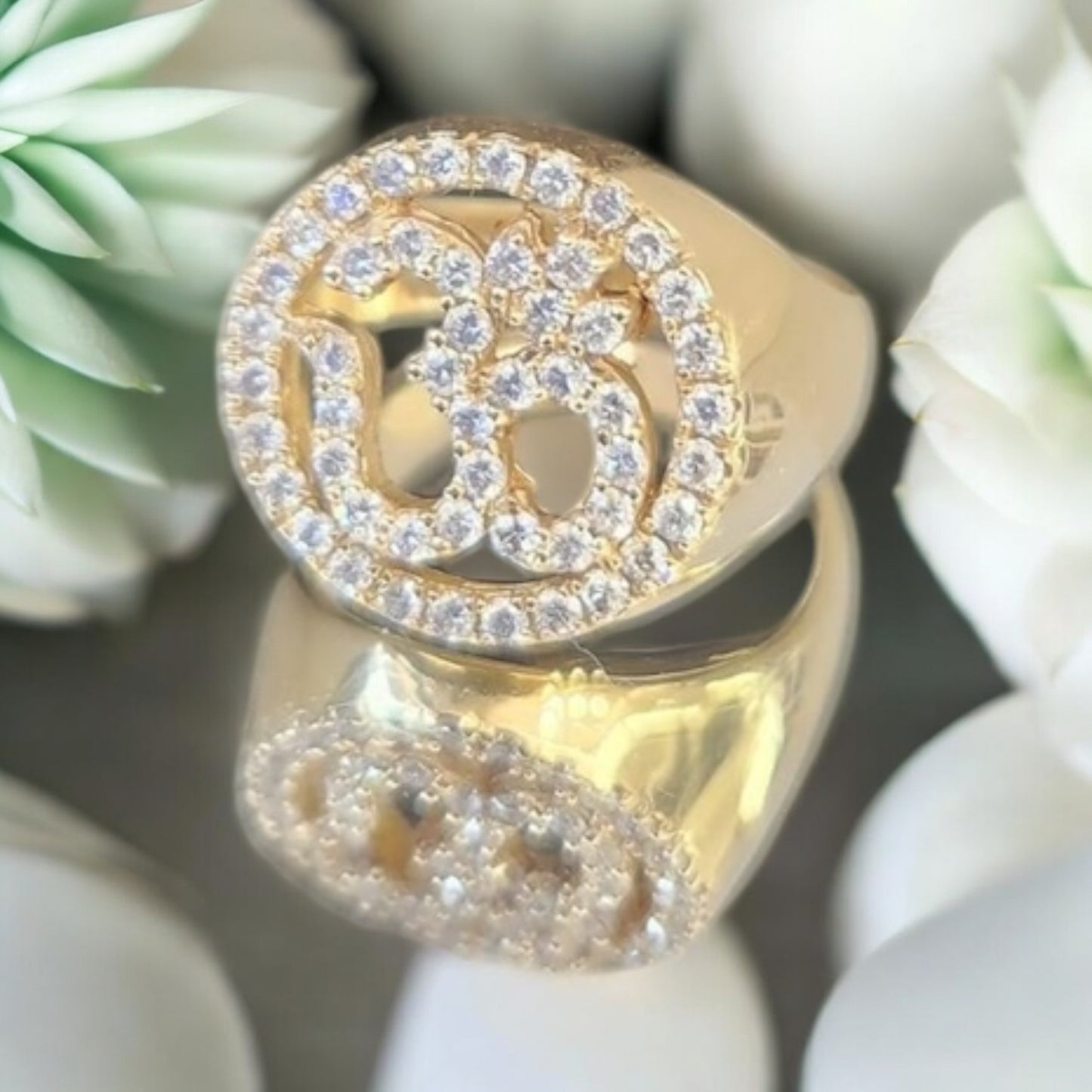 Unisex Ohm Diamond Ring