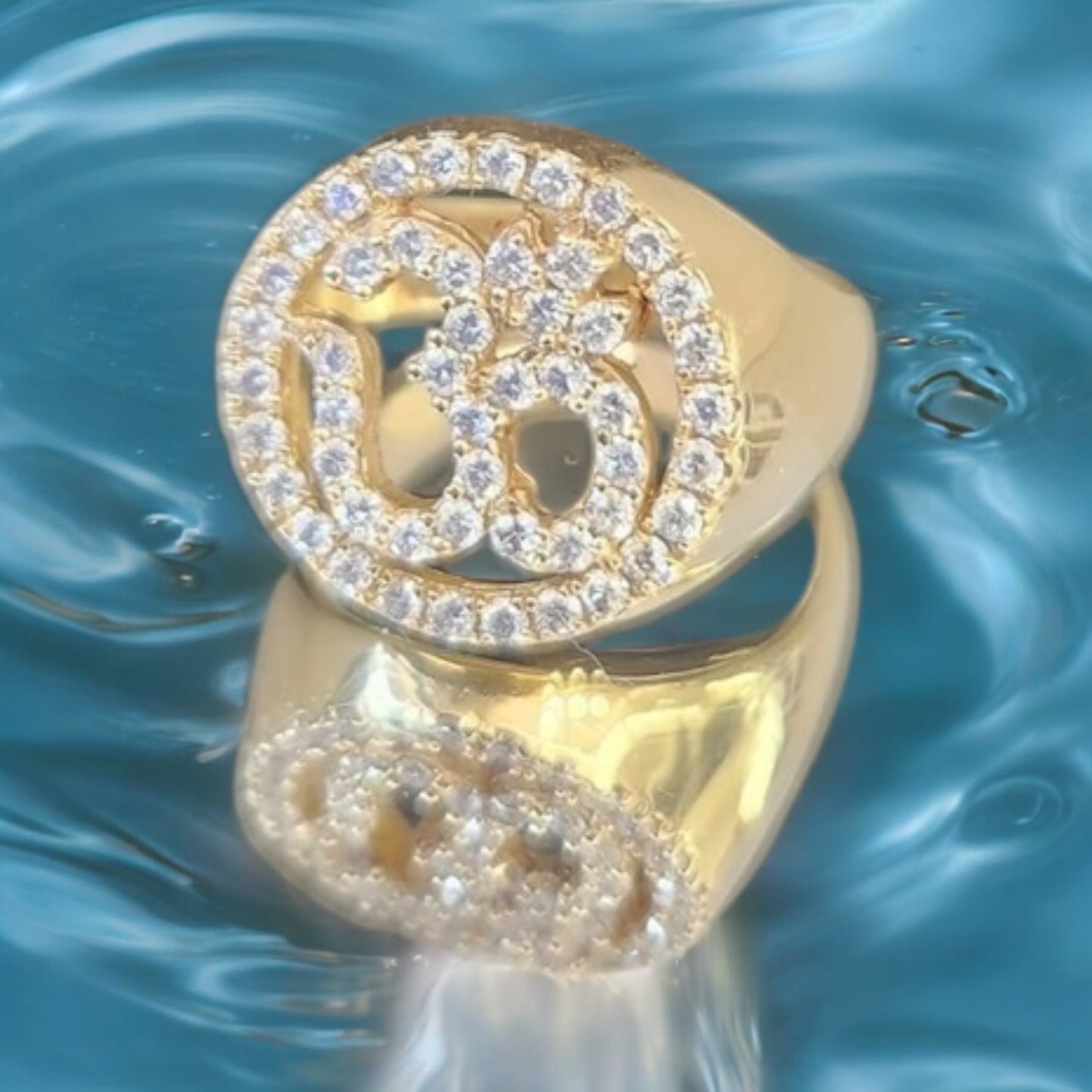 Unisex Ohm Diamond Ring