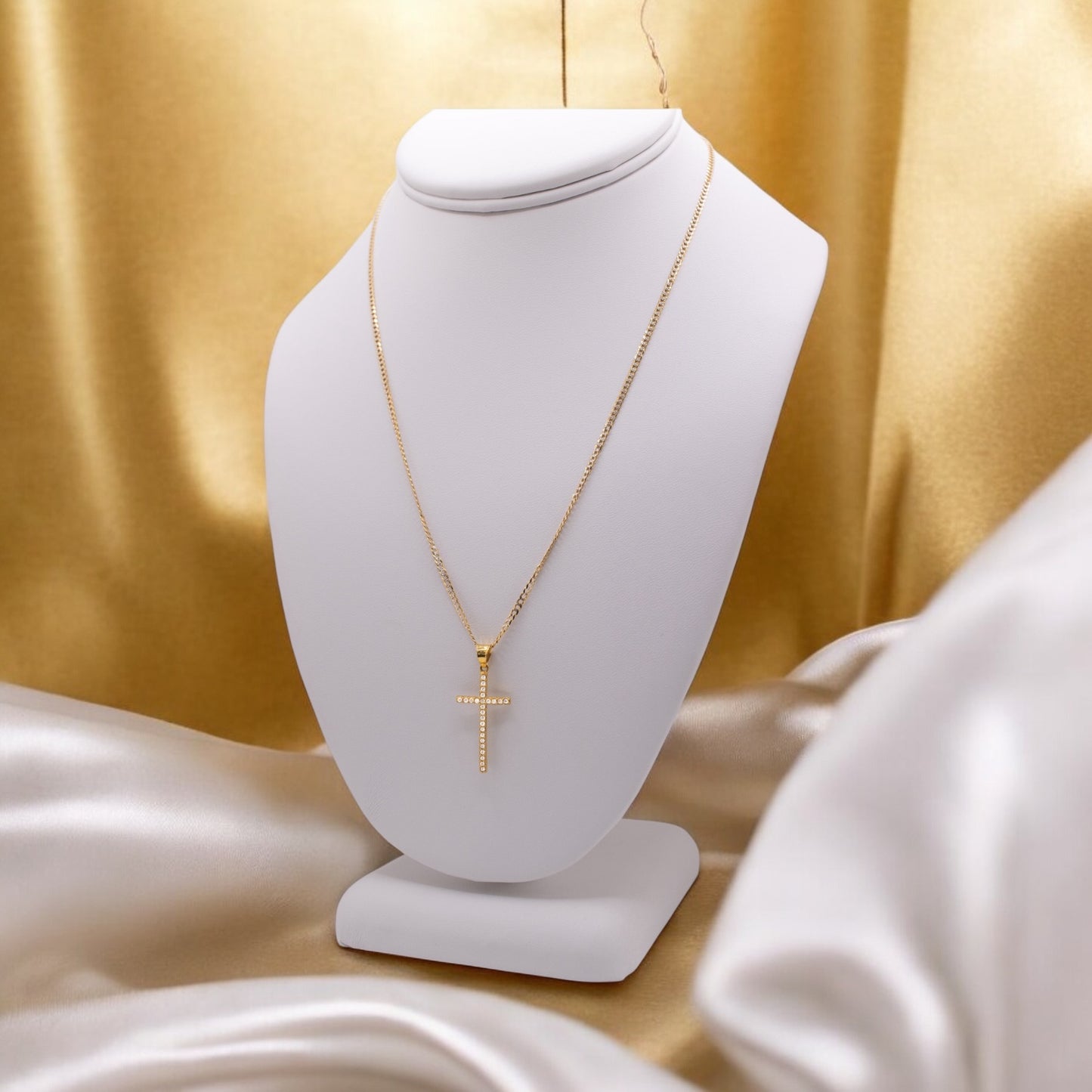 Cross Pendant & Necklace