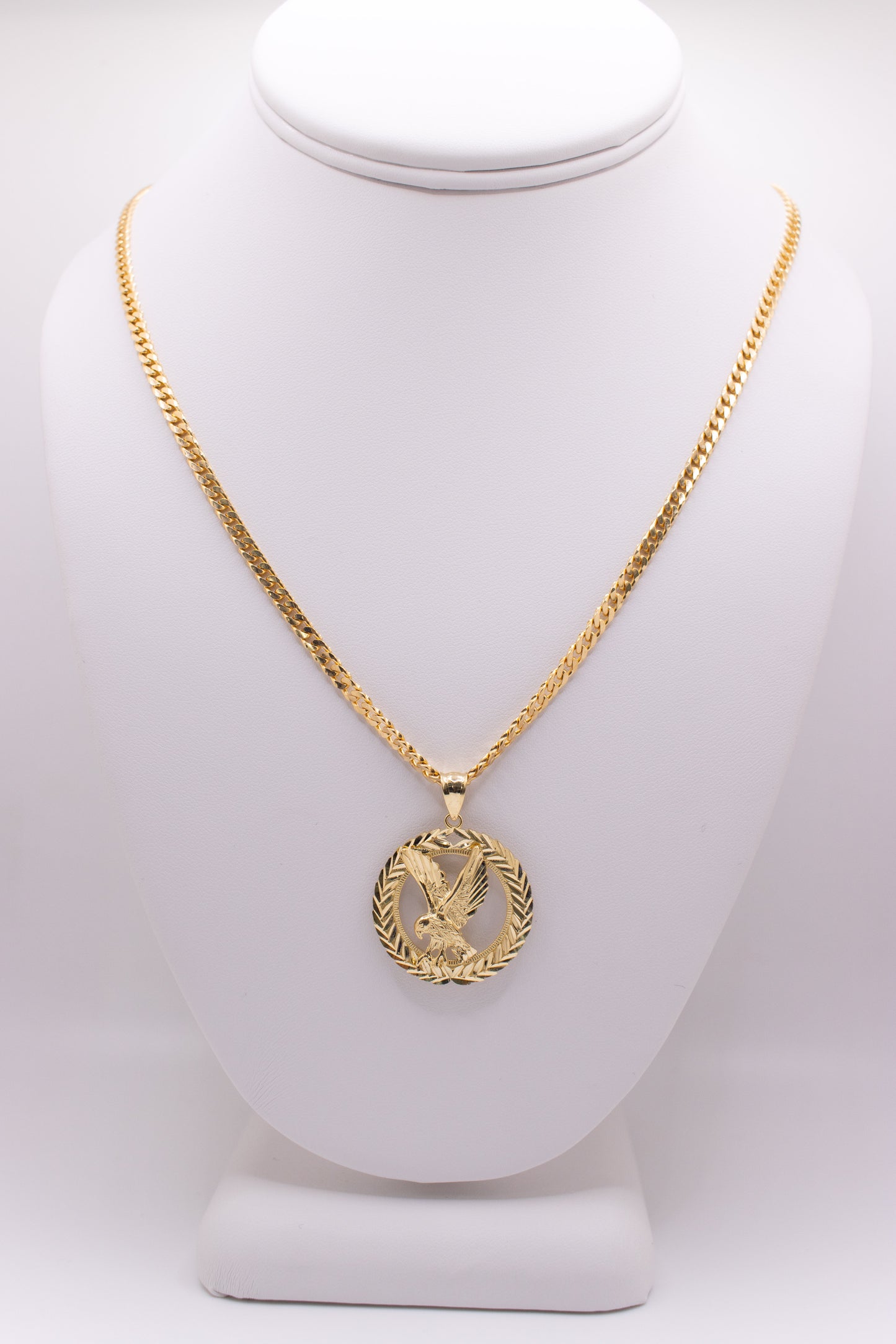 Gold Eagle Pendant with Stylish Cuban Link Chain