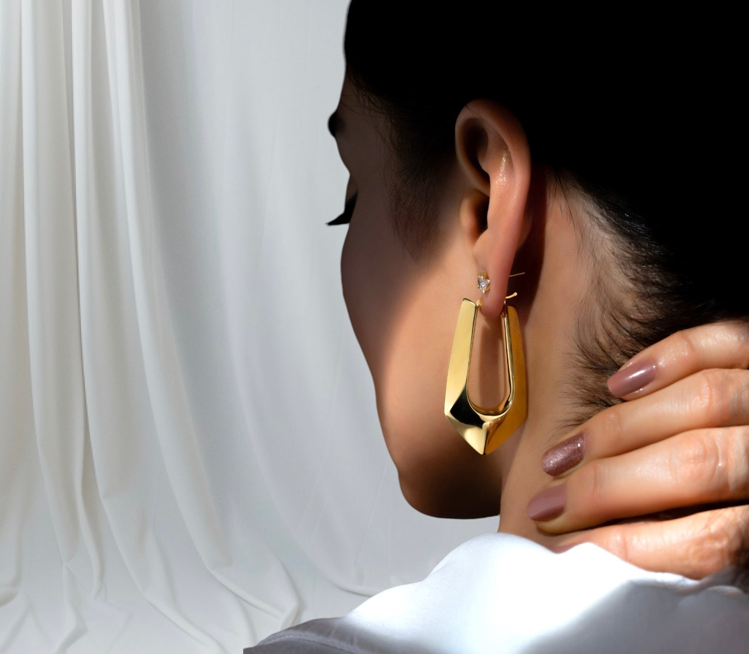 Lady's Earrings