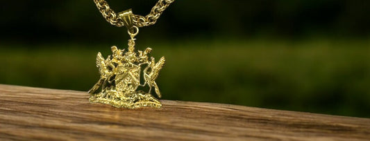 Spanish Link Chain with T&T Coat of Arms Pendant