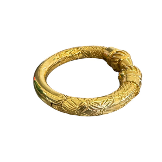 203.9 penny weight, 14K Cricket Band