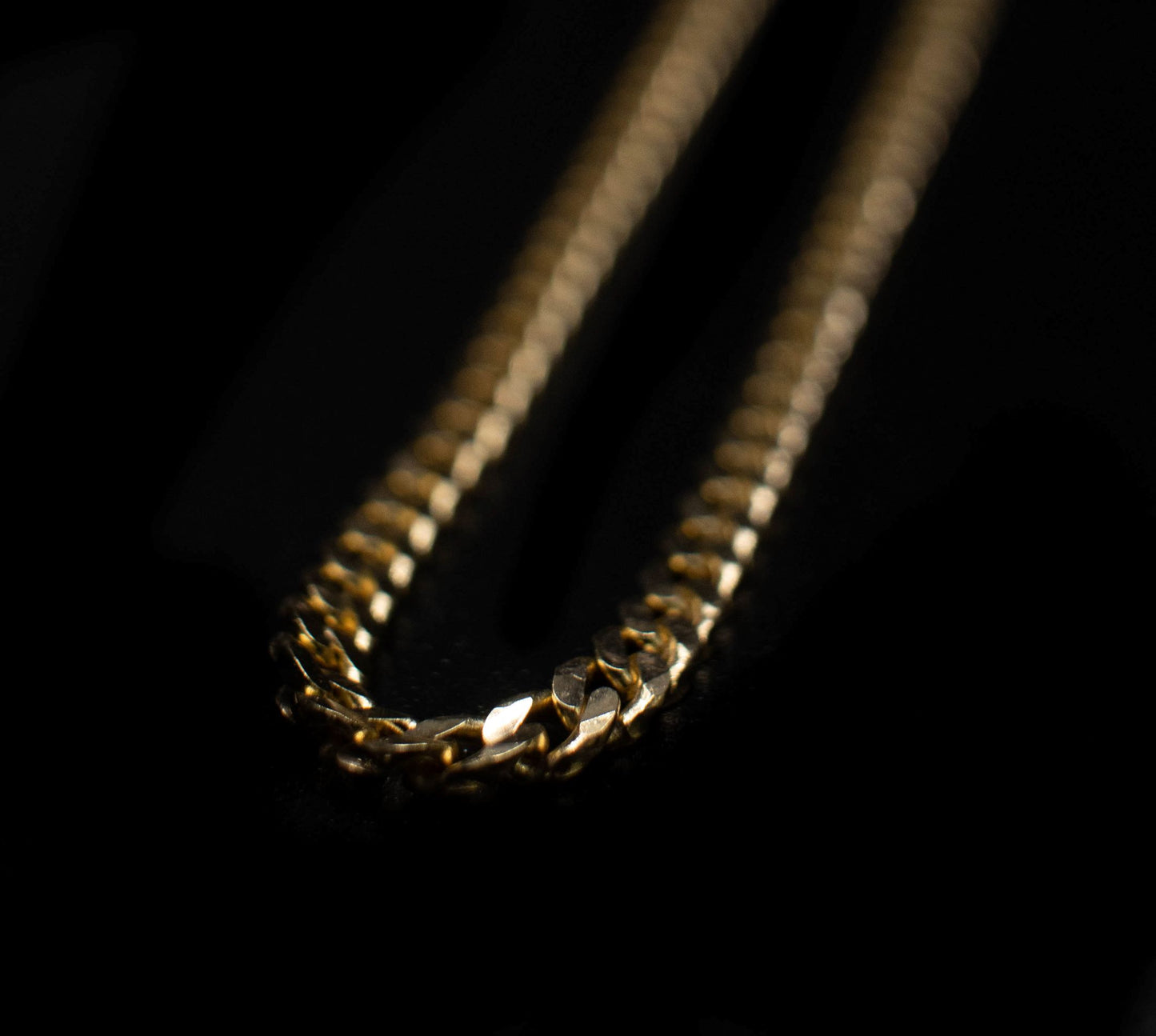 Close Link Cuban